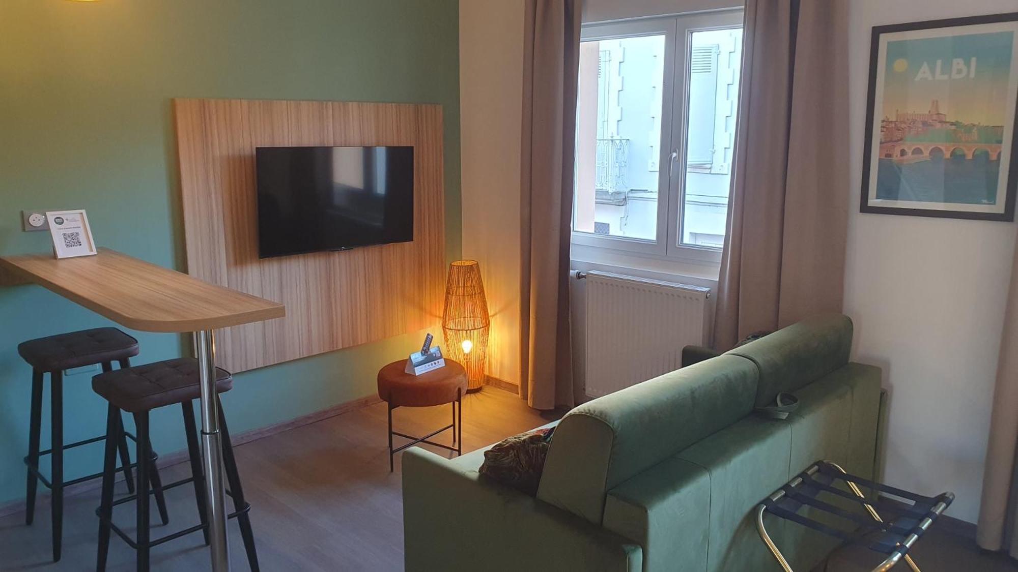 Logis Hotel - Les Pasteliers Lavaur  Eksteriør billede