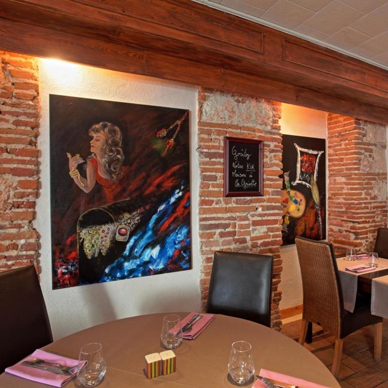 Logis Hotel - Les Pasteliers Lavaur  Eksteriør billede